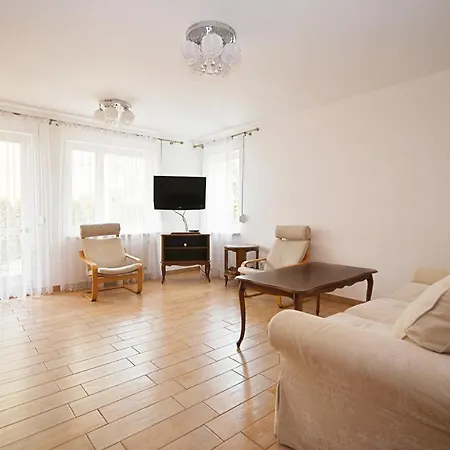 Victus Traditional With Balcony In By Renters * Sopot